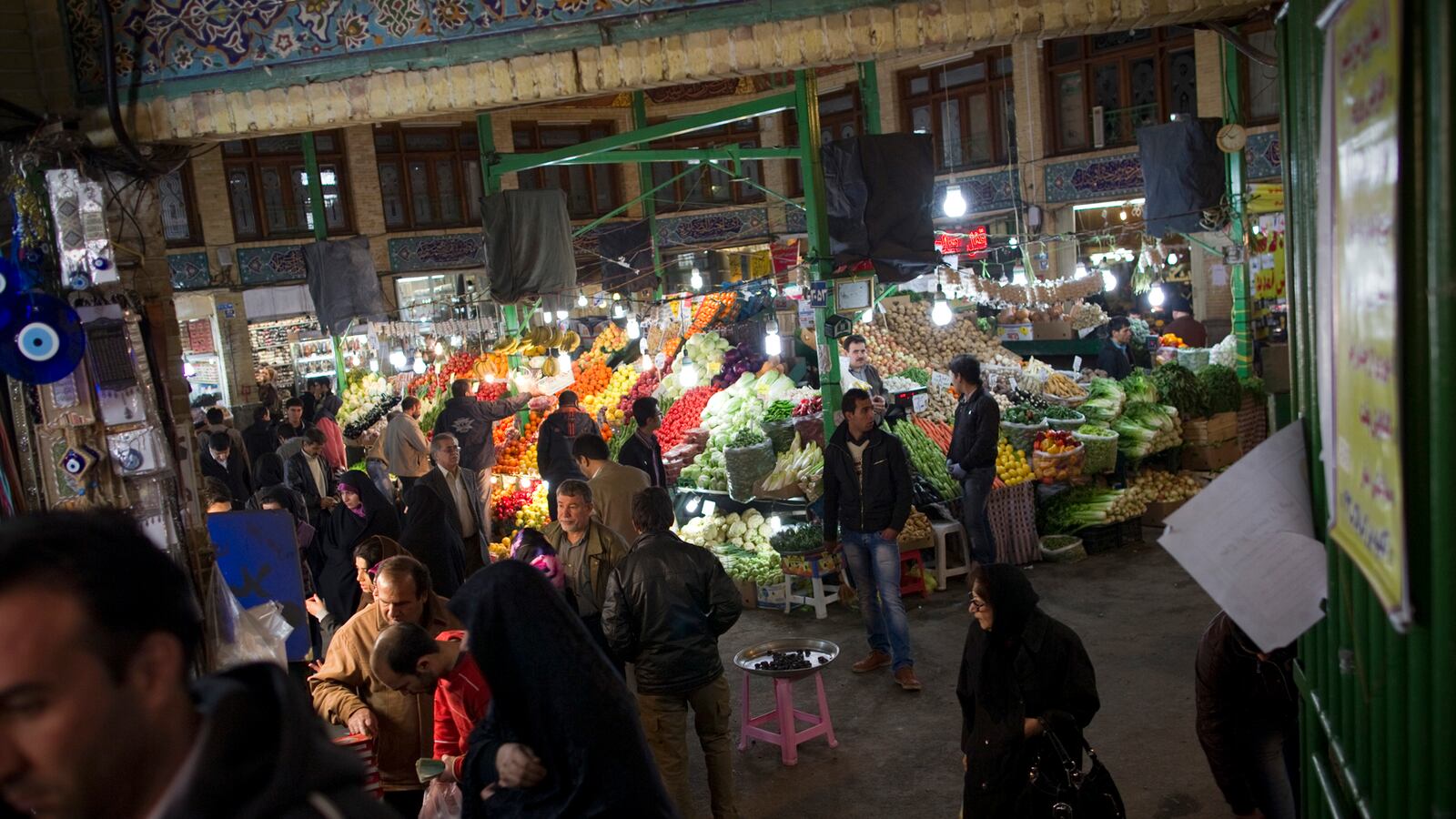 articles/2012/07/04/poll-shows-iranians-don-t-support-nuclear-enrichment/memarian-iran-nuclear-embed_za1vml