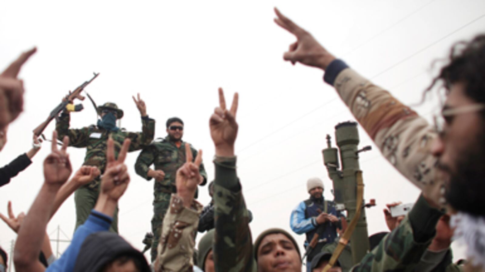 articles/2011/03/04/inside-libyas-rebel-movement/dehghanpisheh-rebels_164211_prva17