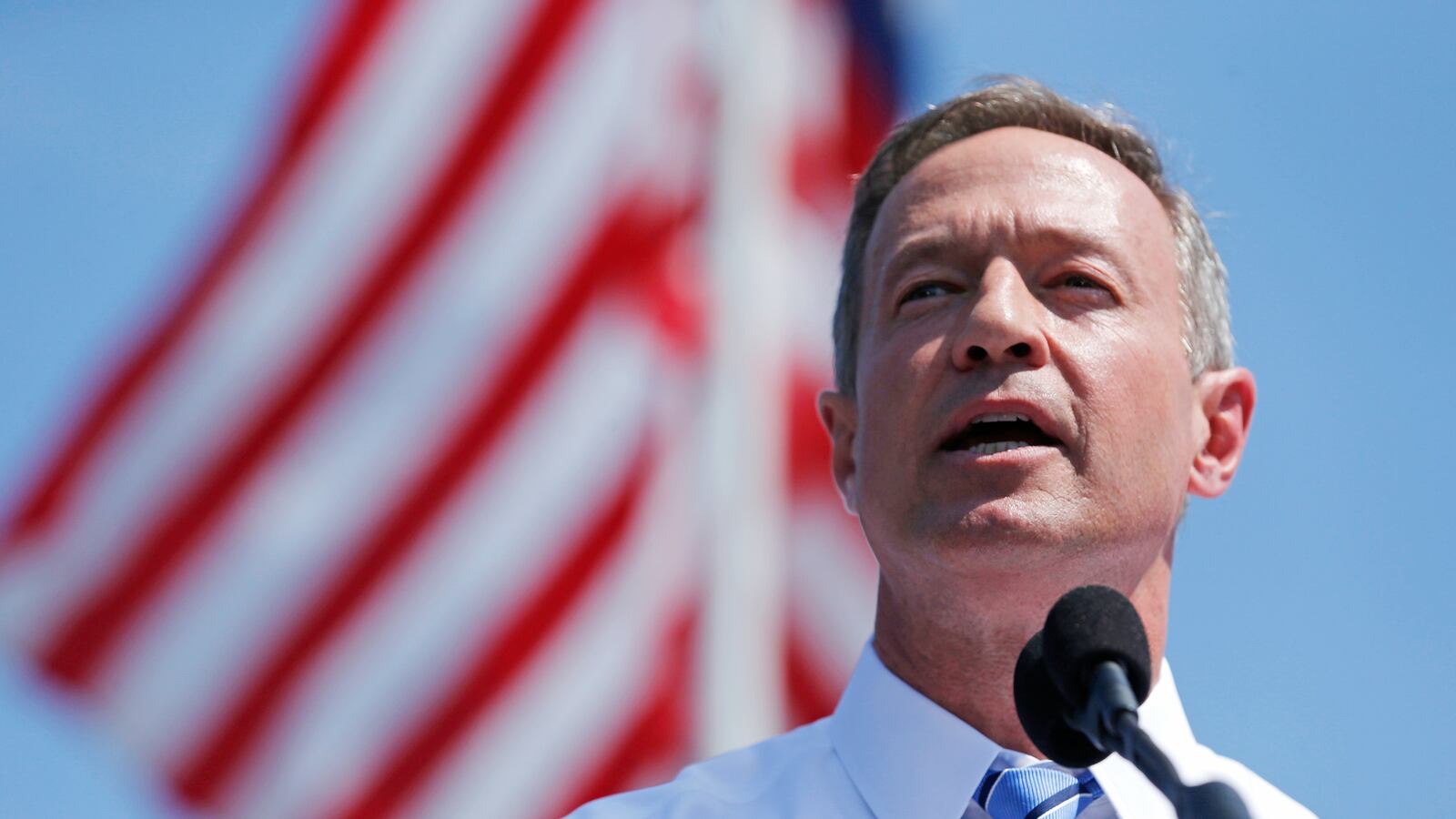 articles/2015/06/10/2016-campaign-songs-barfed-out-by-satan/150610-nuzzi-omalley-tease_bqpb1i