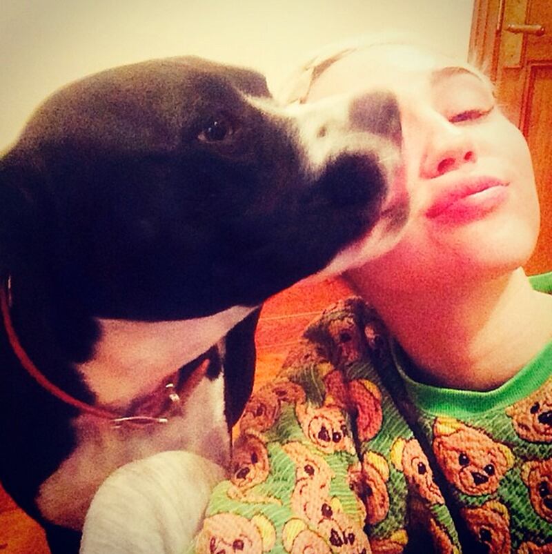 galleries/2014/04/12/oprah-james-franco-the-week-s-best-celebrity-selfies/140411-selfies-mileycyrus_htavtr