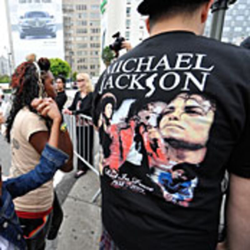 articles/2009/07/09/the-ultimate-michael-merchandise/espinosa-jackson-tees_36537_nfiwq3