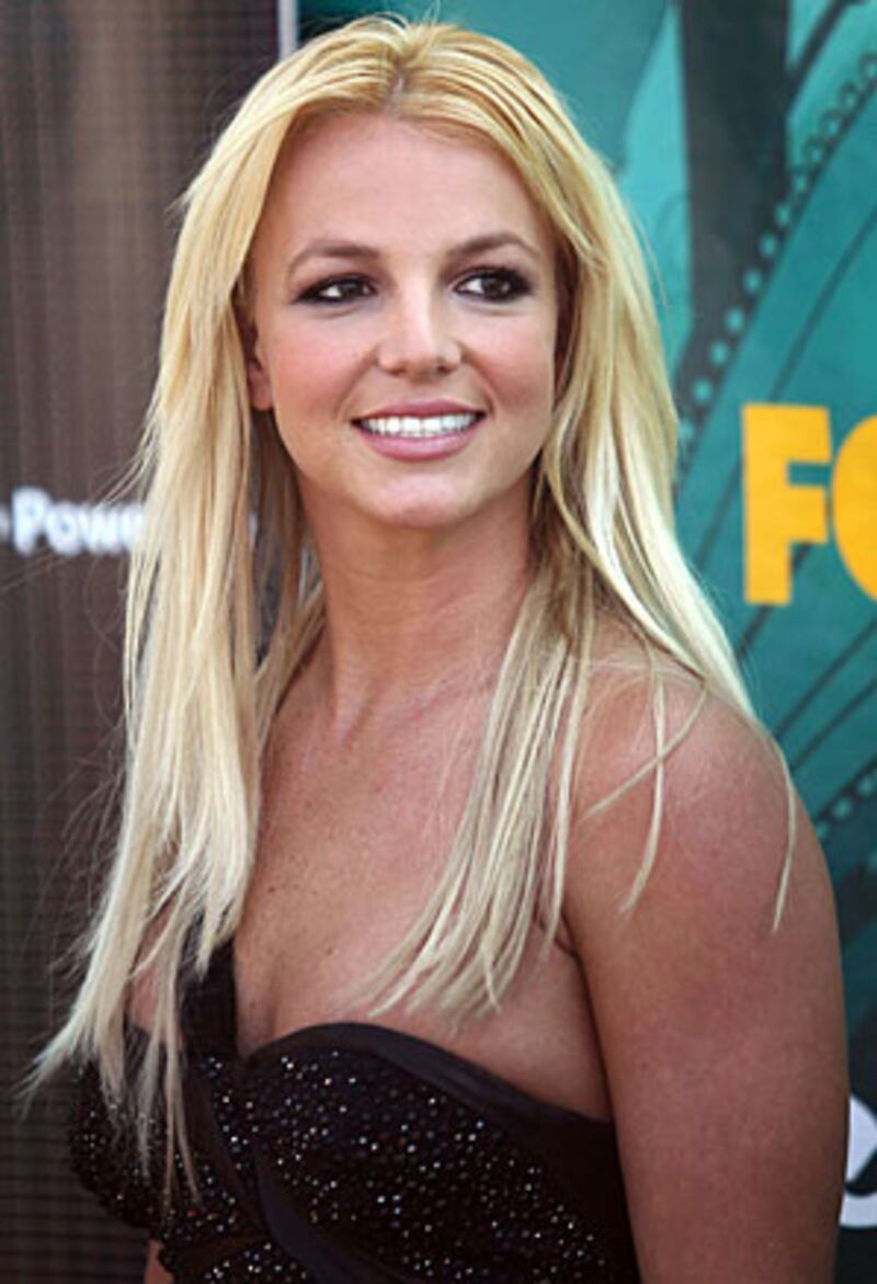 galleries/2009/09/14/hollywood-on-the-couch/crazy-celebritney-spears_esno7d