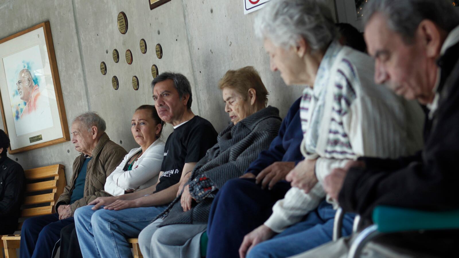 cheats/2016/05/26/alzheimer-s-may-be-caused-by-infections/160525-alzheimers-cheat_dw8ag6