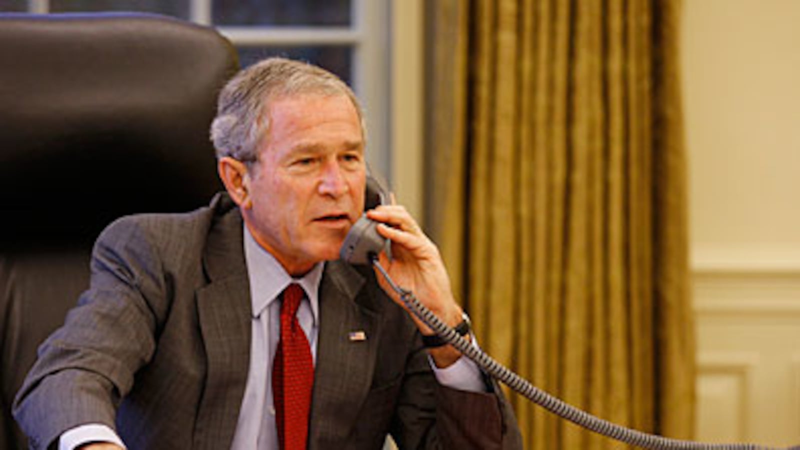 cheats/2008/11/18/bush-calls-gaddafi/bush_vvcedl