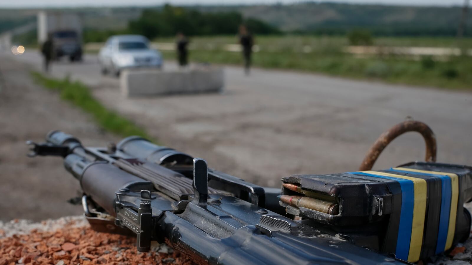 cheats/2014/07/23/uk-selling-weapons-licenses-to-russia/140723-uk-russia-arms-cheat_q7zljr