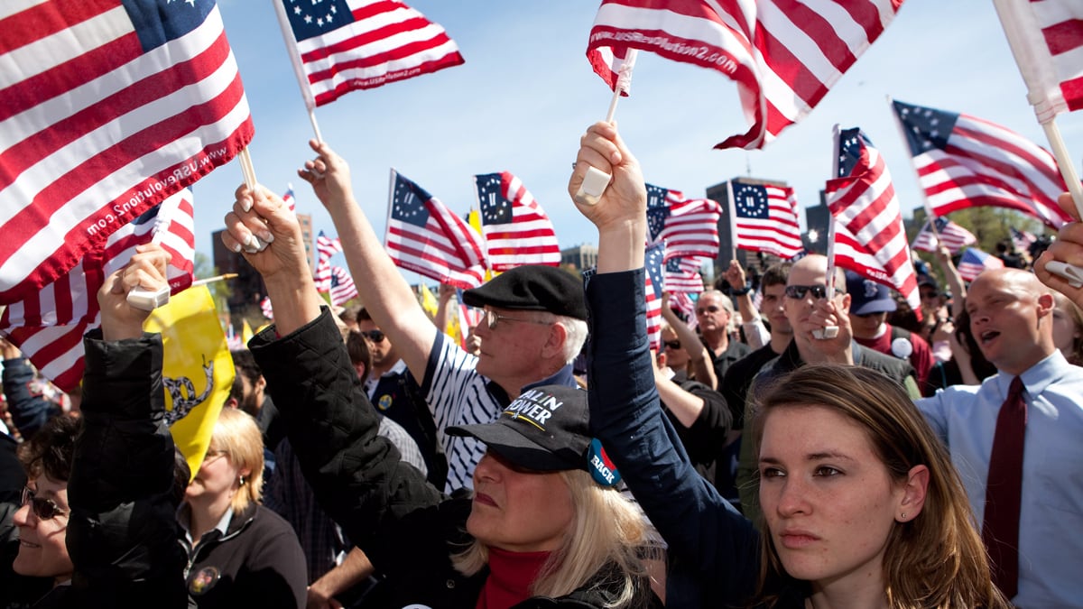 cheats/2011/10/13/tea-party-attacks-wall-st-protests/tea-party-occupy-wall-street-box_as5uue