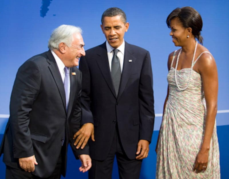 articles/2011/05/26/dominique-strauss-kahn-and-obamas-photo-the-picture-worth-a-thousand-words/strauss-kahn-obama_183628_qkfnsp
