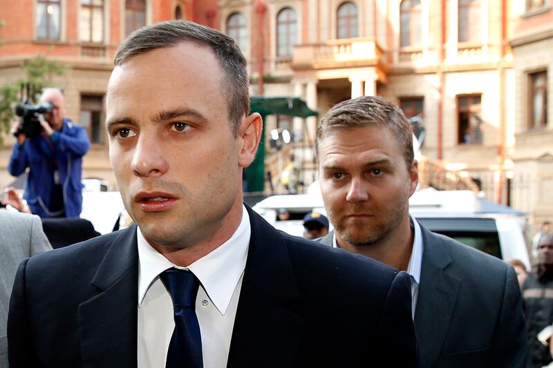 articles/2014/04/15/pistorius-reads-reeva-s-tragic-valentine-in-court/140415-berold-pistorius-tease_fcmvrj