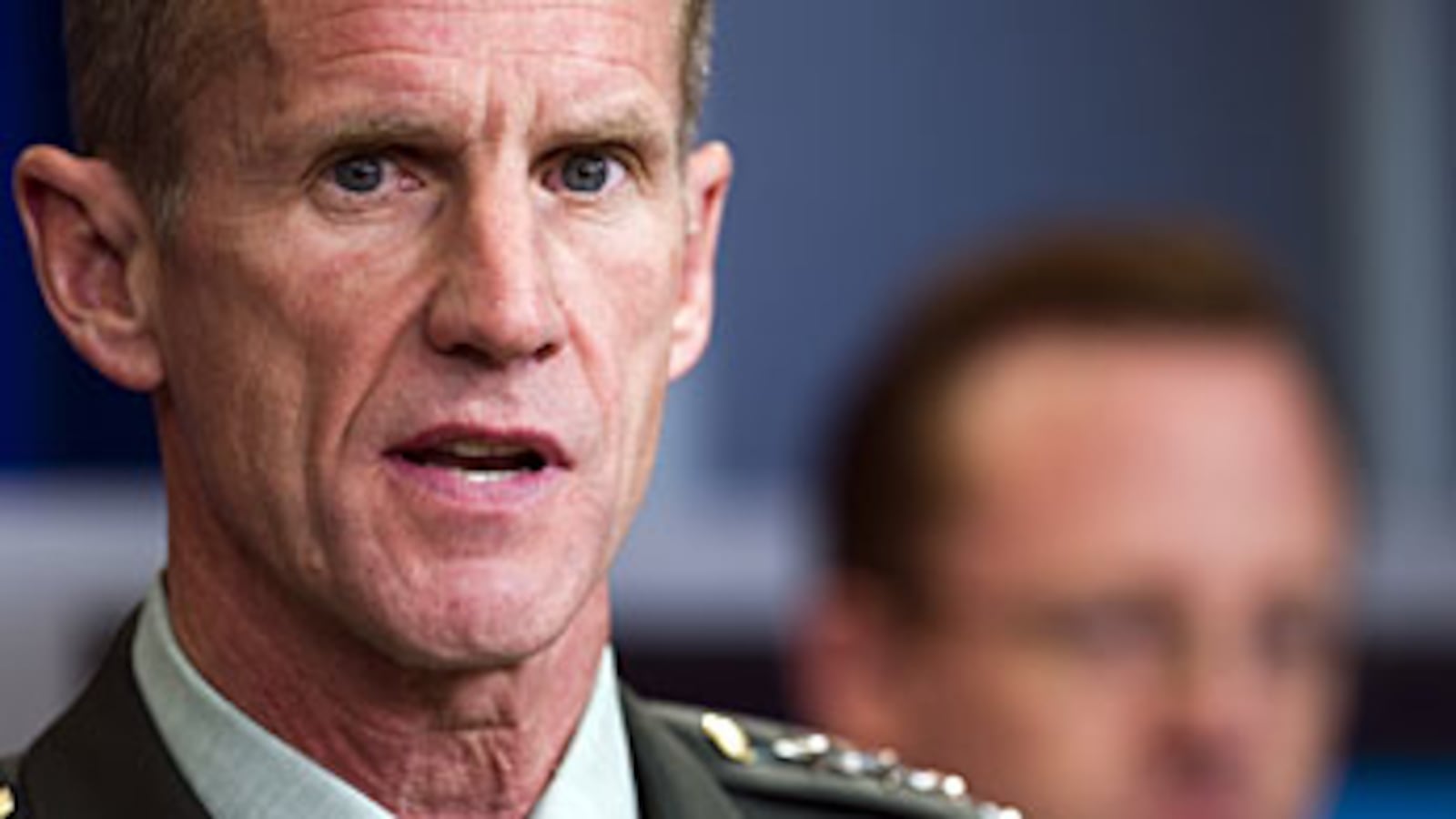 cheats/2010/06/22/mcchrystal-apologizes-for-rolling-stone-story/general-apologizes_m4xitg