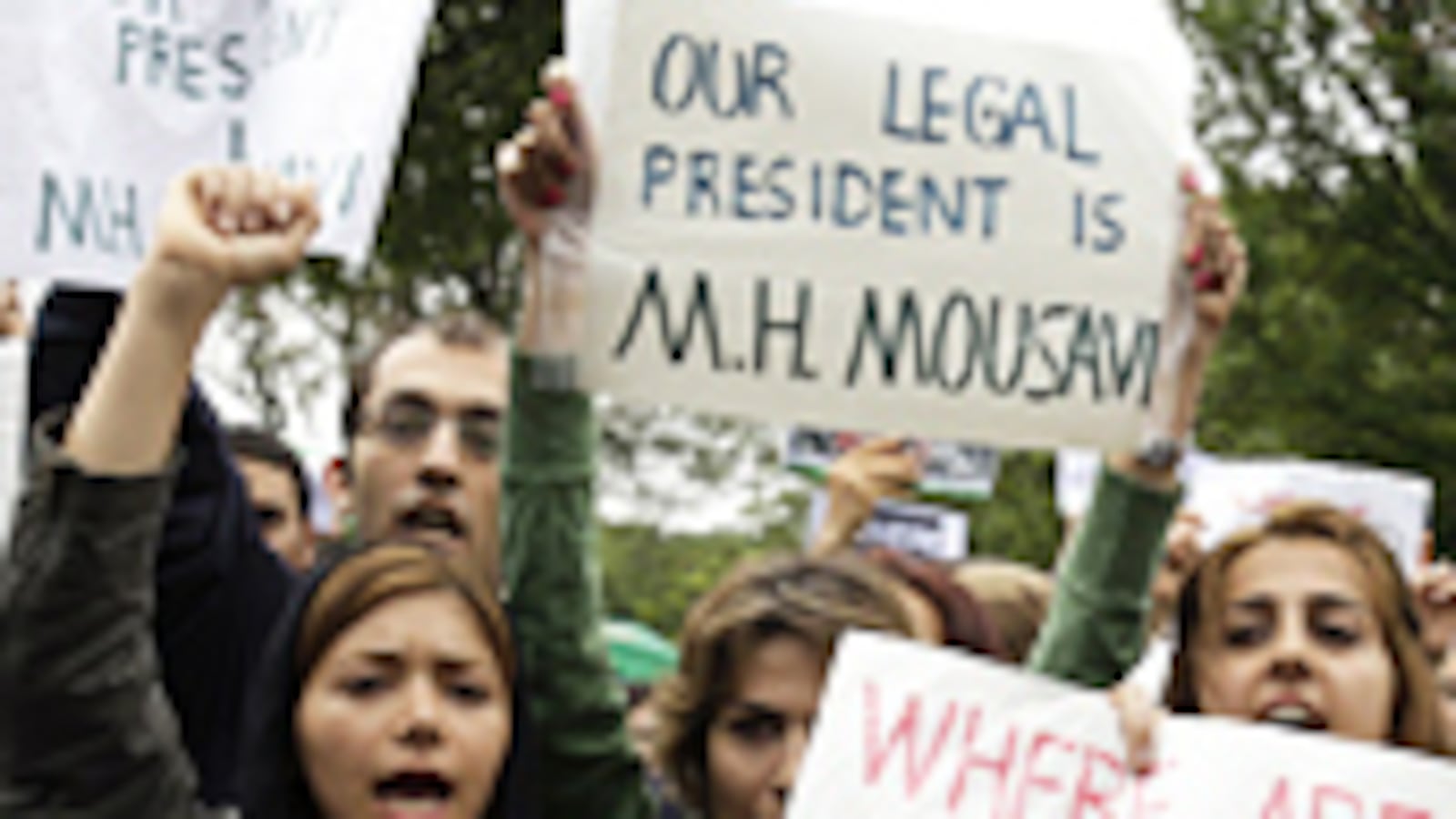 articles/2009/06/15/irans-military-coup/aslan-iran-elections_32081_pcdbc1